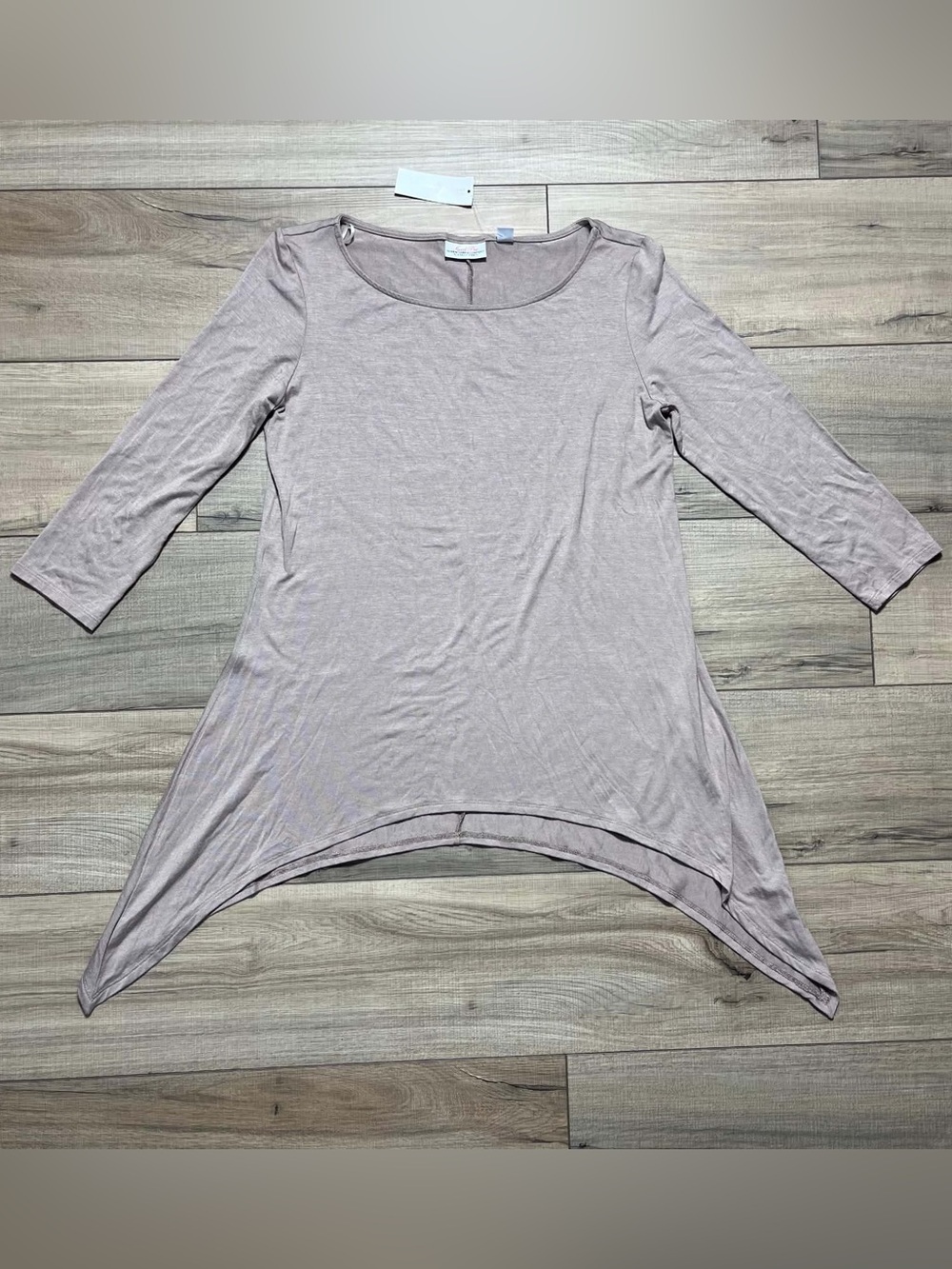 Sweet Pea by Stacy Frati Womens 3/4 Sleeve Shark Bite Hem Top Size Small Brown